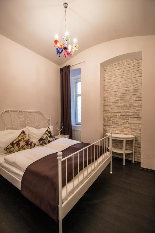 פראג Brooklyn Sauna Apt By Ruterra מראה חיצוני תמונה